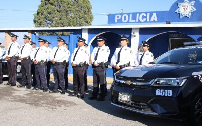 Refuerza Arteaga seguridad con la entrega de nuevas unidades