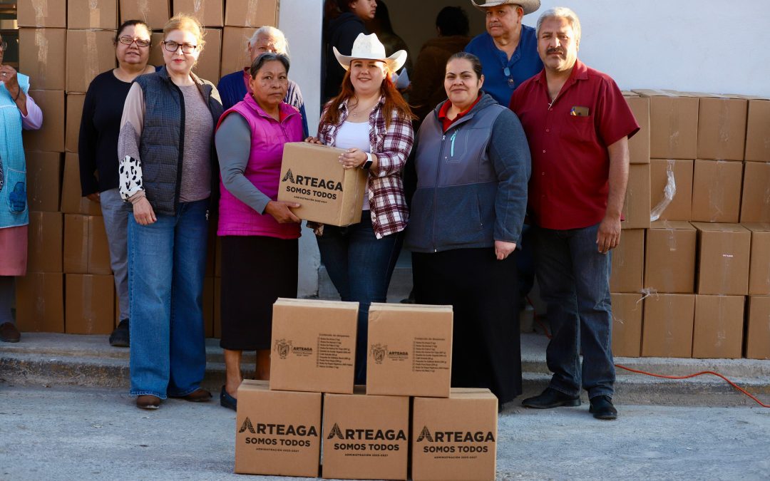 Arranca en Arteaga programa ‘Canasta para Todos’; beneficiará a 6 mil familias cada mes